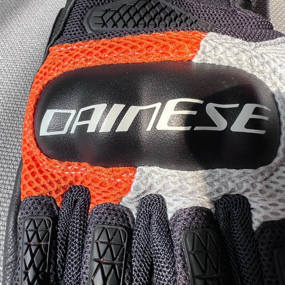 Dainese D-Explorer 2 Gloves Like New Sz Small - Picture 3 of 7